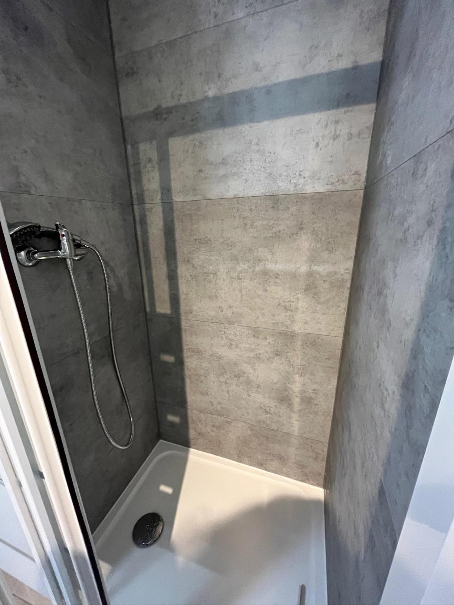 Residence 3 Studios De Charme Dans Centre Proche Cathedrale, Parking Possible A Prox Orleans Exterior photo
